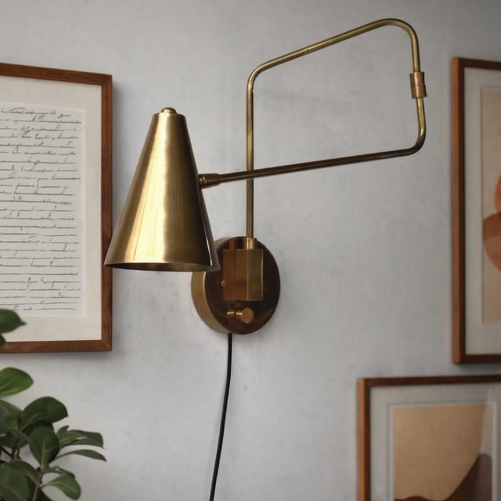 Handmade Italian Style Brass Wall Sconce Single swing arm Light Mid Century Lamp